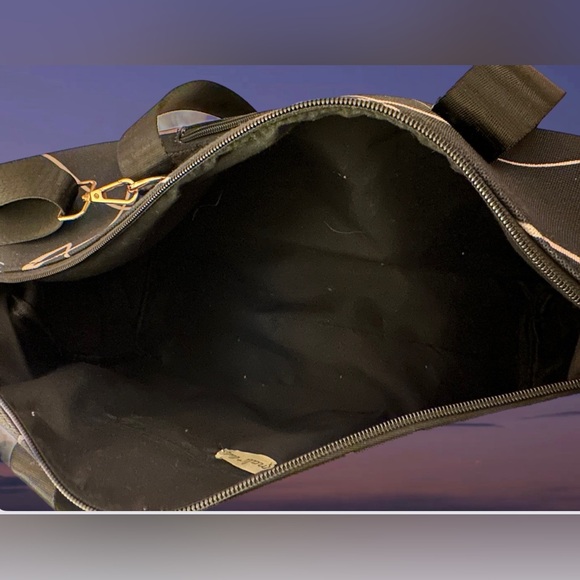 MALI & LILI Abstract print Weekender Bag NWT - Picture 4 of 11